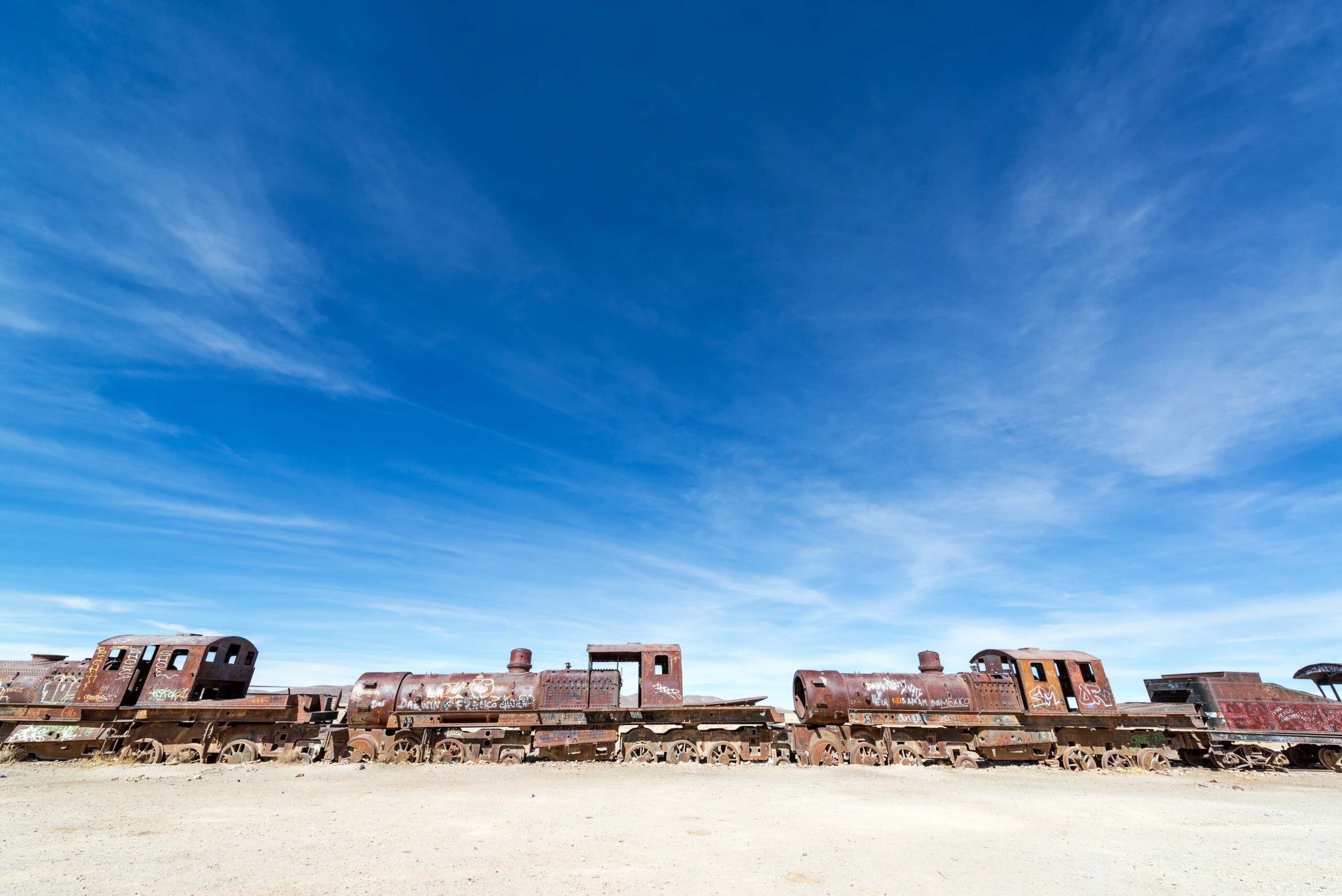 abandoned-train-engines-2021-08-26-22-29-42-utc